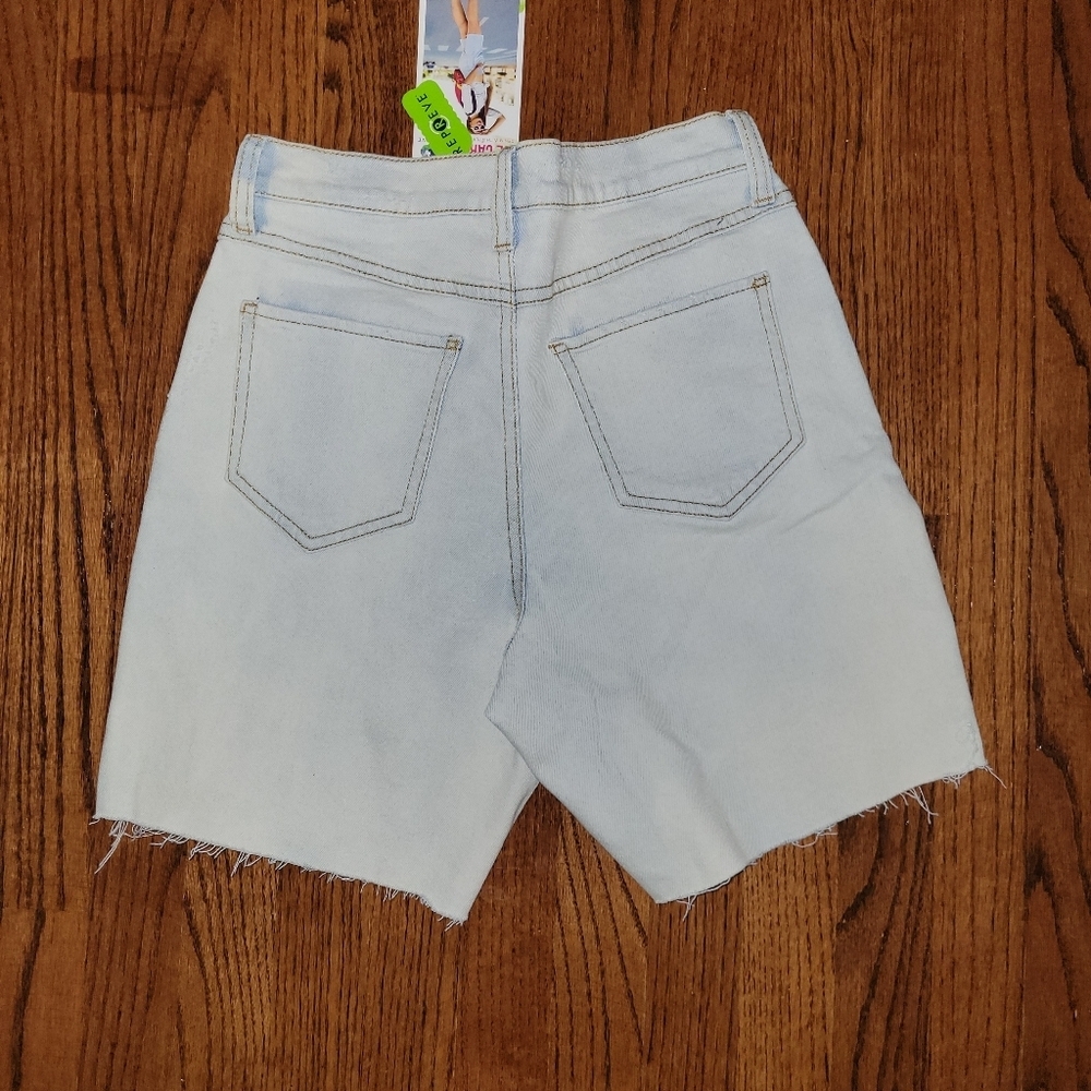 NWT Rewash Size 3 High Rise Distressed Shorts - Picture 2 of 5